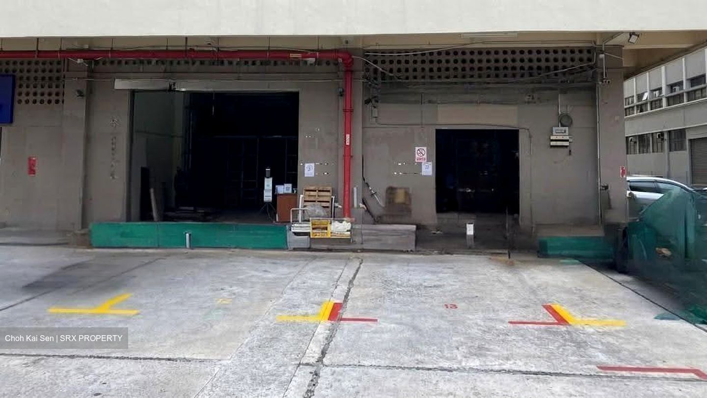 Tong Lee Building Block A (D13), Factory #639005991